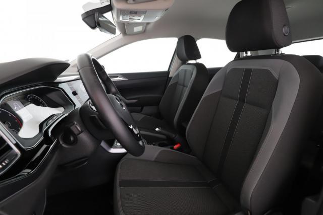 Volkswagen Polo image 8