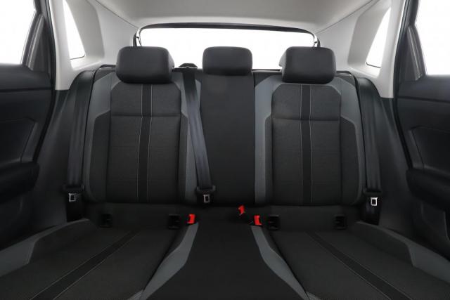 Volkswagen Polo image 2