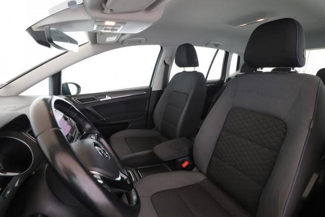 Volkswagen Golf Sportsvan image 6