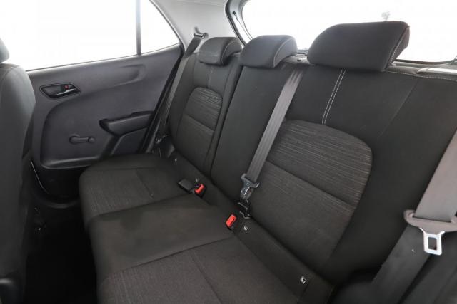 Kia Picanto image 5