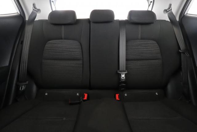 Kia Picanto image 2