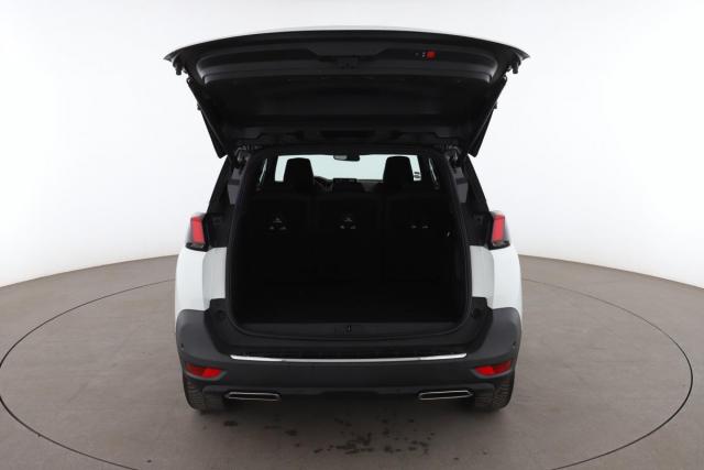 Peugeot 5008 image 4