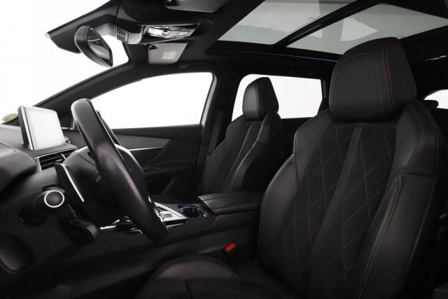 Peugeot 5008 image 1