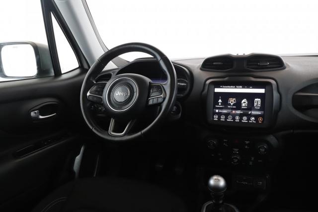 Jeep Renegade image 4