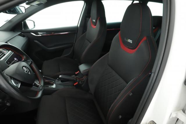 Skoda Octavia image 2