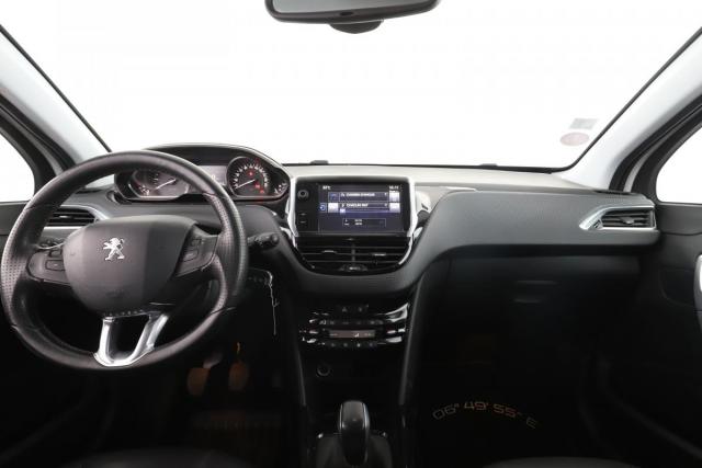 Peugeot 2008 image 9