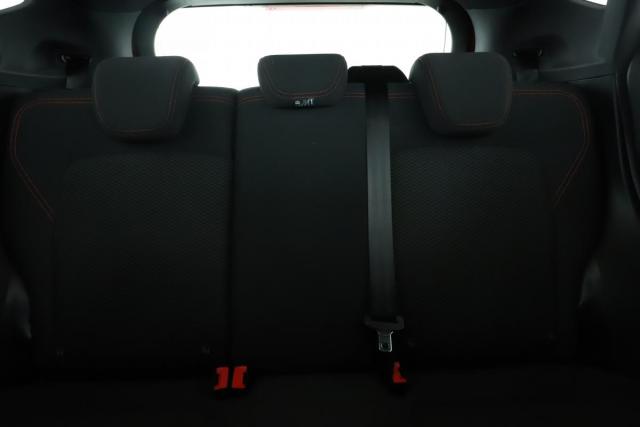 Ford Fiesta image 8