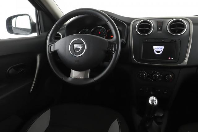 Dacia Sandero Ii image 2