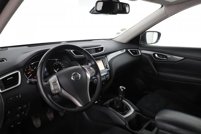 Nissan X-Trail image 1