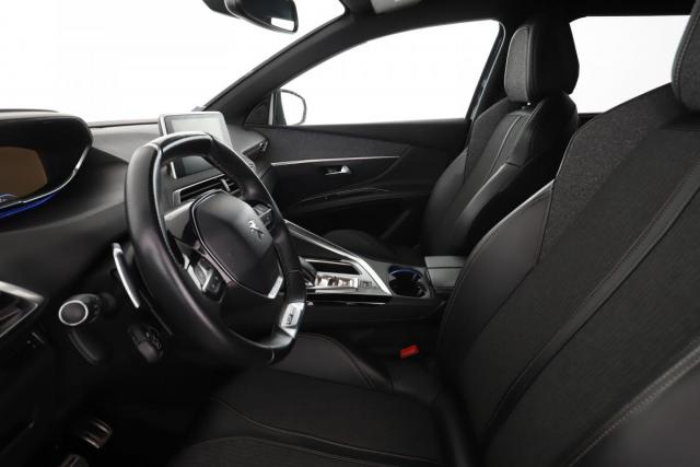 Peugeot 5008 image 3