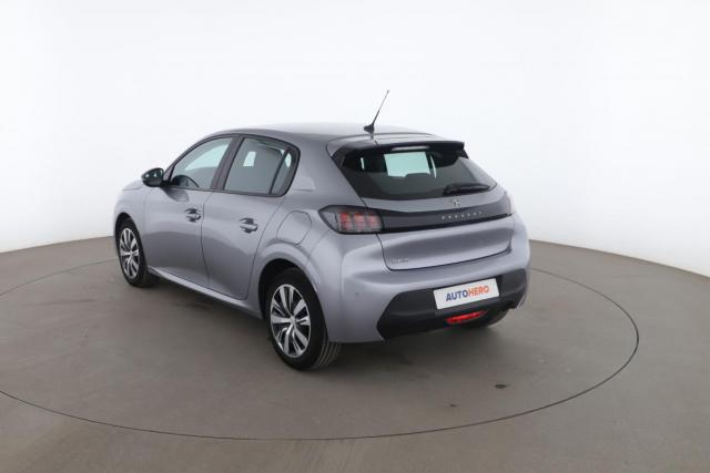 Peugeot 208 image 9