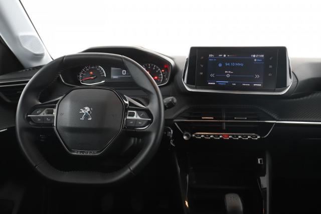 Peugeot 208 image 2