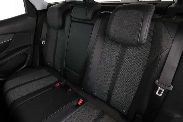 Peugeot 3008 image 4