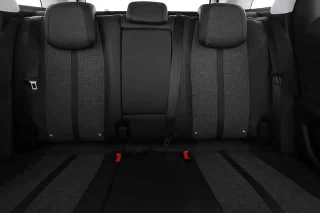 Peugeot 3008 image 8