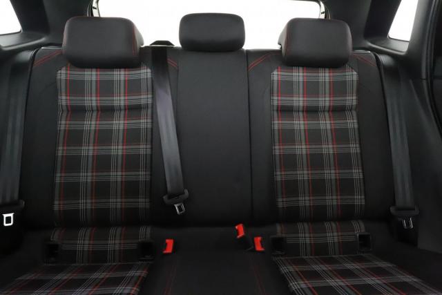 Volkswagen Polo image 6