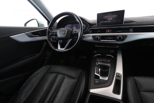 Audi A4 image 4