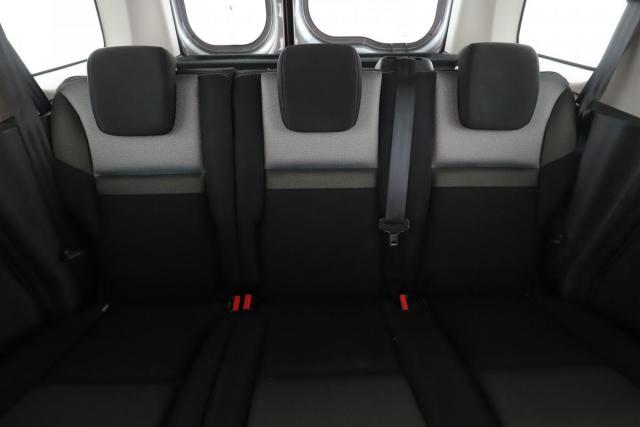 Renault Kangoo image 4