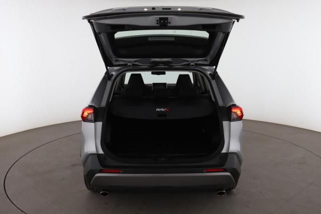 Toyota Rav4 image 3
