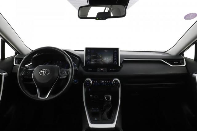 Toyota Rav4 image 8