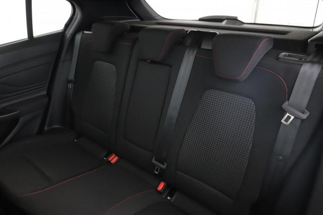 Ford Focus image 9