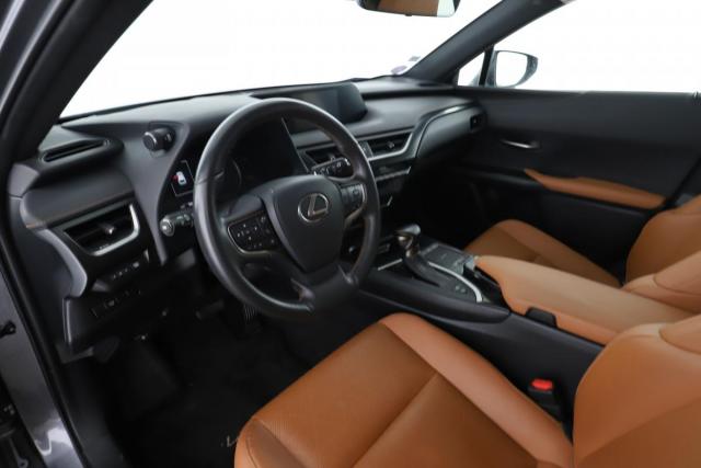 Lexus Ux image 3