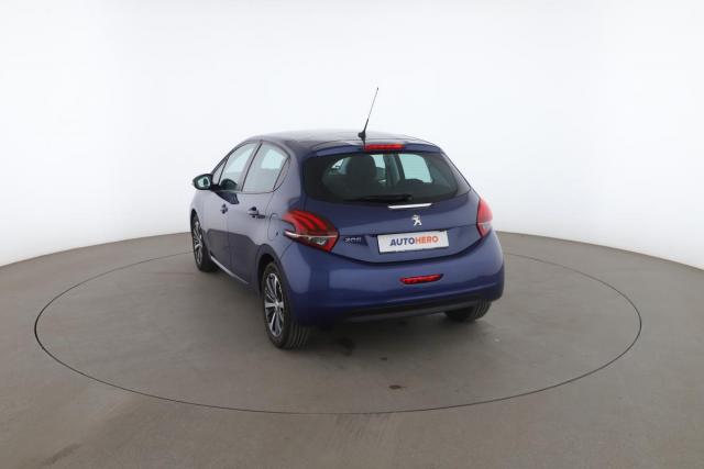 Peugeot 208 image 5