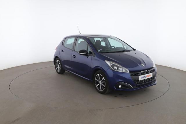Peugeot 208 image 2
