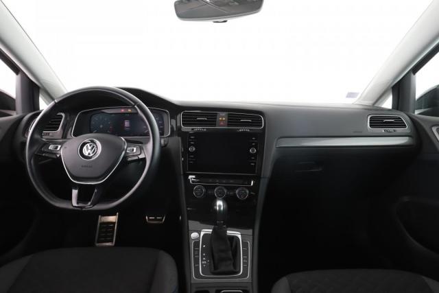 Volkswagen Golf image 4