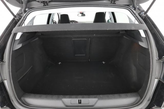Peugeot 308 image 2