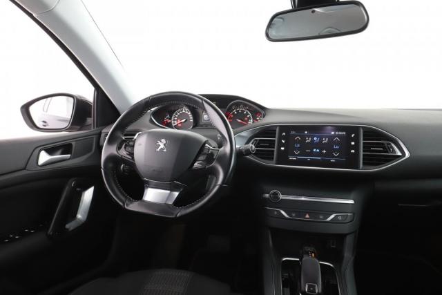 Peugeot 308 image 7