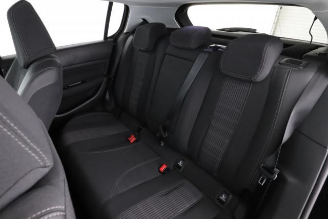 Peugeot 308 image 3