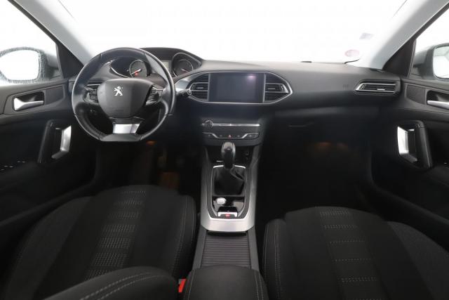 Peugeot 308 image 2