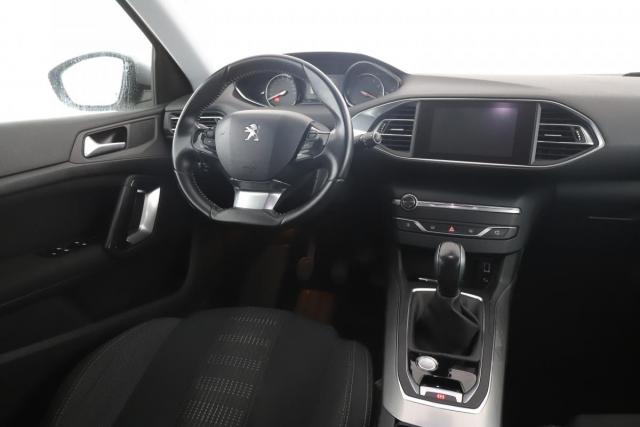 Peugeot 308 image 6