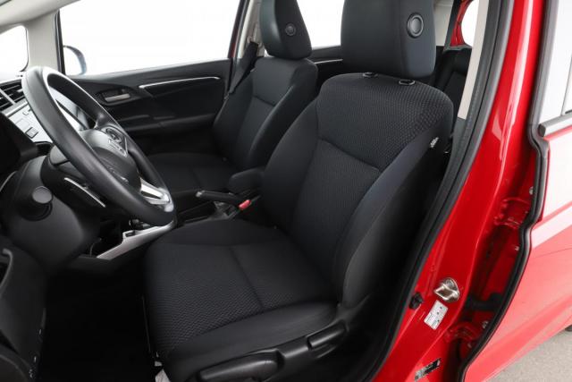 Honda Jazz image 3