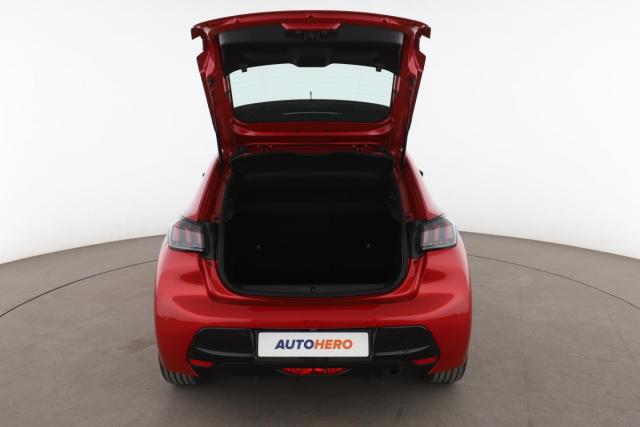 Peugeot 208 image 5