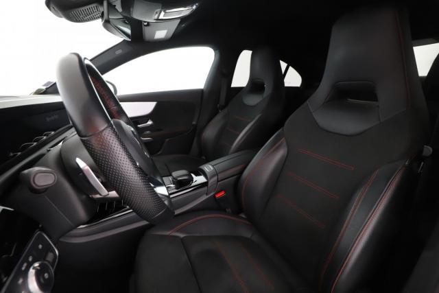 Mercedes Benz Cla image 6