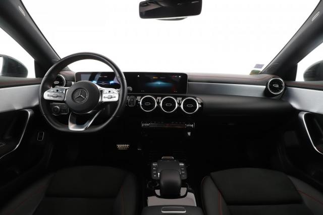 Mercedes Benz Cla image 2