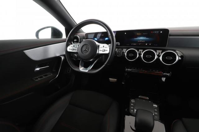 Mercedes Benz Cla image 7
