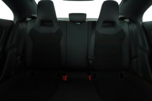 Mercedes Benz Cla image 8