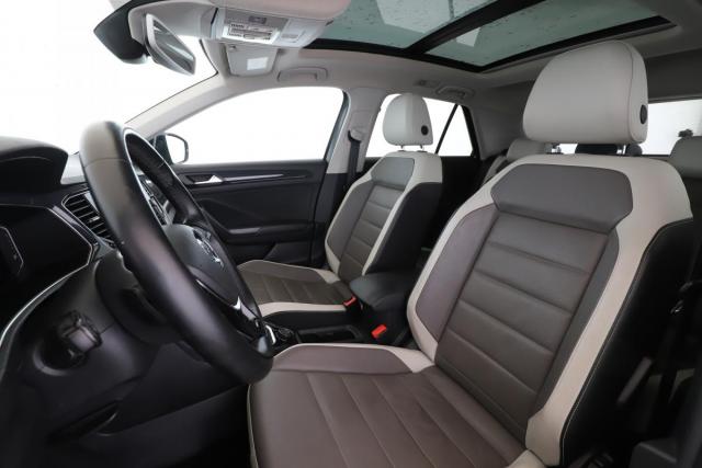 Volkswagen T-Roc image 6