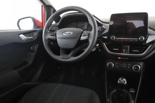 Ford Fiesta image 1