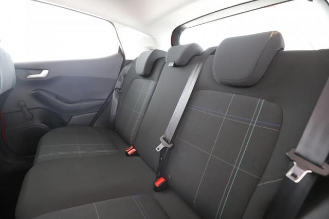 Ford Fiesta image 7