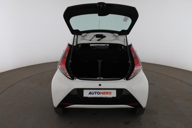 Toyota Aygo image 2
