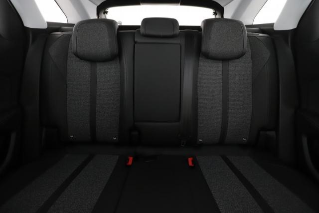 Peugeot 3008 image 1