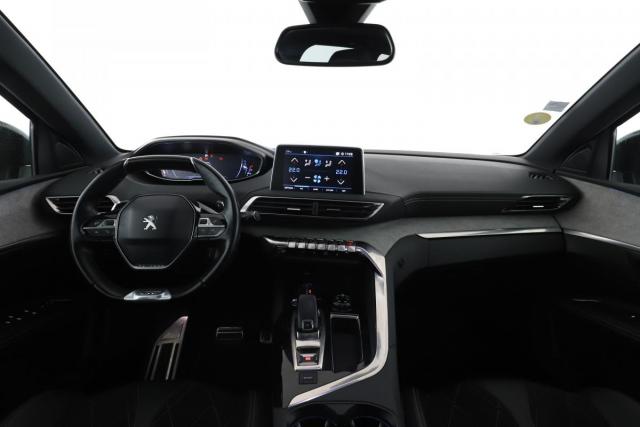 Peugeot 5008 image 1