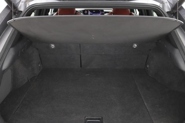 Lexus Ux image 4