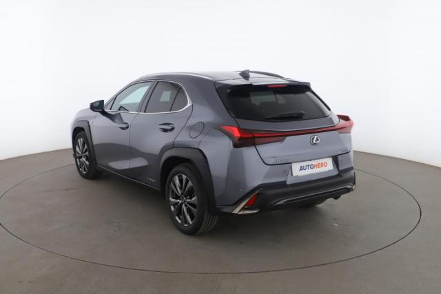 Lexus Ux image 8