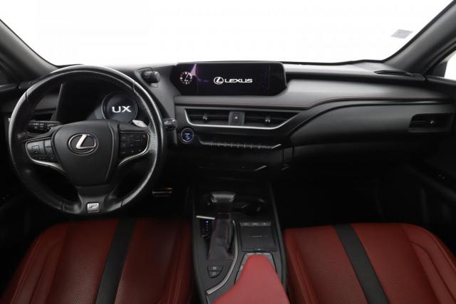 Lexus Ux image 2
