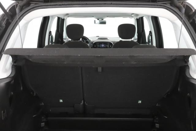 Fiat 500l image 9