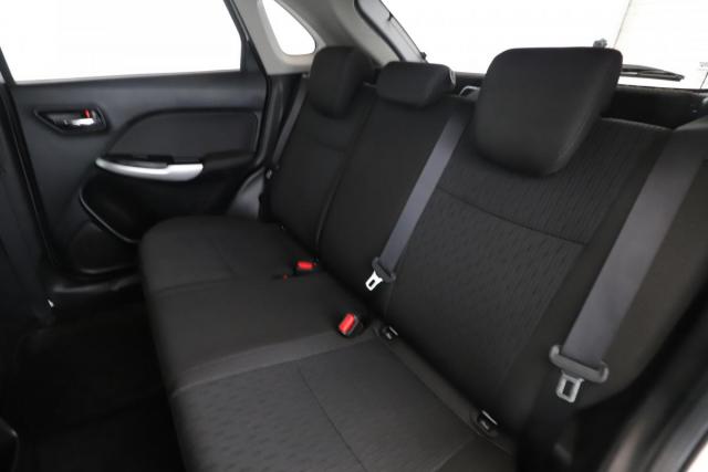 Suzuki Baleno image 5